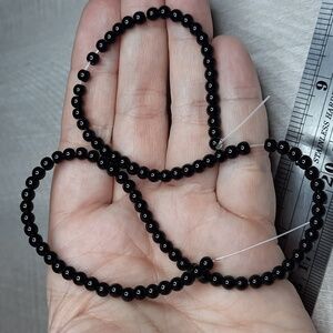 4mm Black Glass 15-inch Strand #1